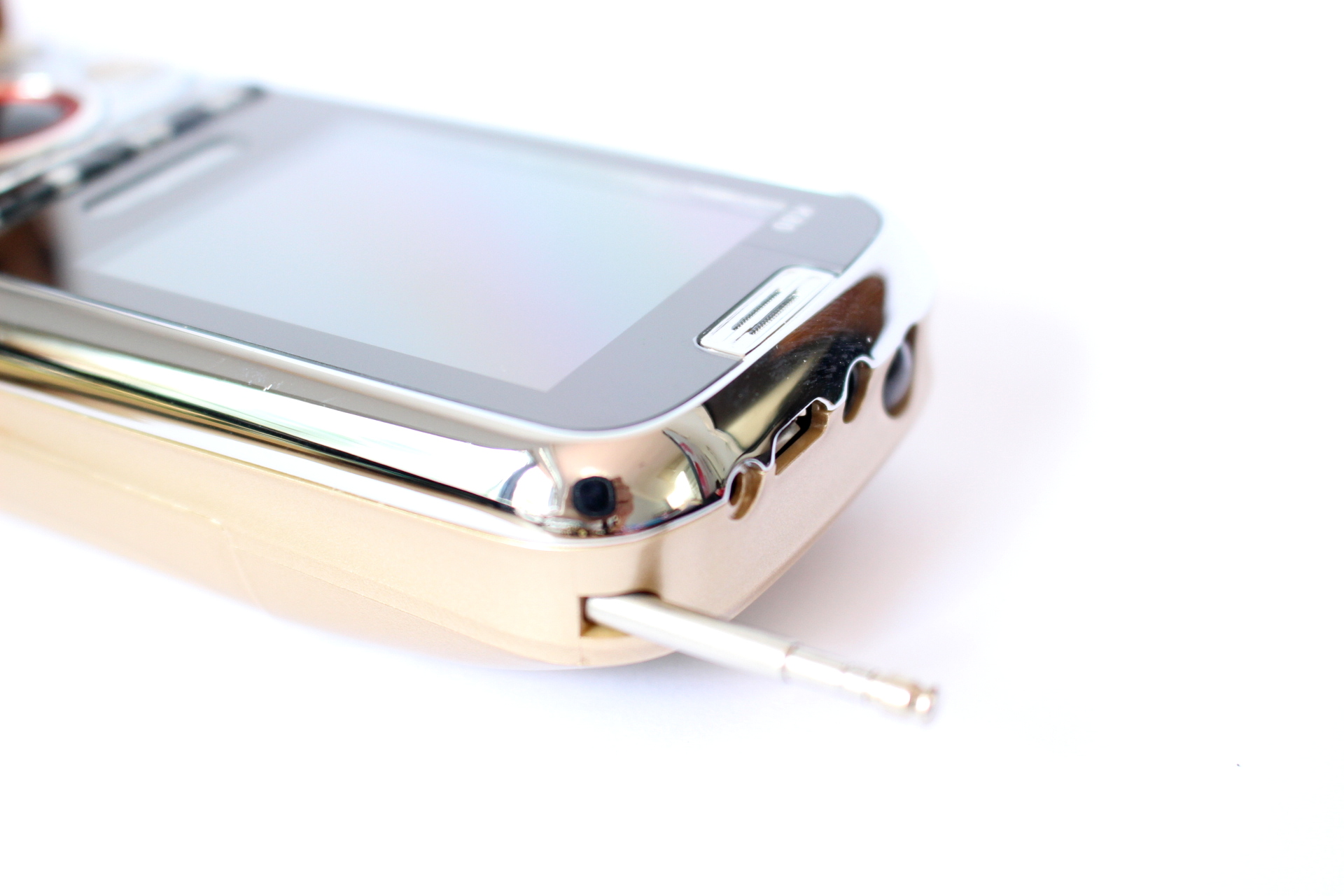 Điện thoại pin khủng K80 - 1