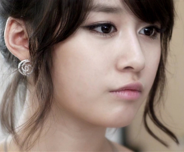 Tip make up mắt giống cô nàng Park Ji Yeon Tip make up mắt giống cô nàng Park Ji Yeon
