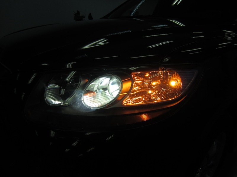 Hyundai Santafe SLX 2009 - Đèn Bixenon