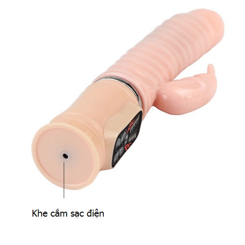 Khé cắm sạc điện của sản phẩm nằm ở cuối chuôi tay cầm Khé cắm sạc điện của sản phẩm nằm ở cuối chuôi tay cầm