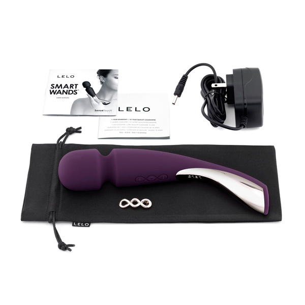 Bộ phụ kiện đi kèm trong bộ sản phẩm Lelo Smart Wand Medium Bộ phụ kiện đi kèm trong bộ sản phẩm Lelo Smart Wand Medium