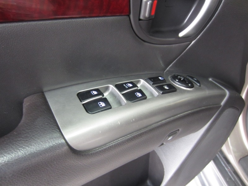 Hyundai Santa Fe SLX 2009 - Hệ thống gương kính chỉnh điện