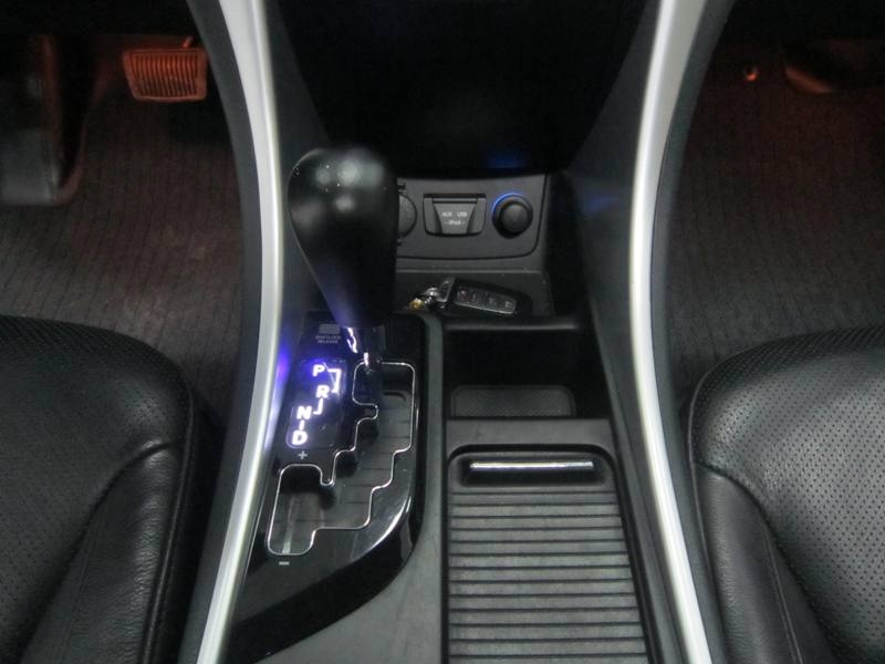 Sonata Y20 - Hộp số tự động 6 cấp