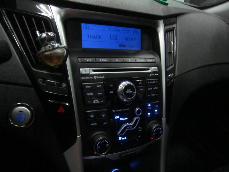 Sonata Y20 - Hệ thống CD 6 đĩa