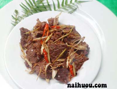 Thịt nai xào xả ớt Thịt nai xào xả ớt