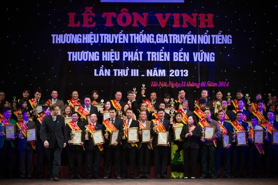 Video Lễ trao giải thương hiệu truyền thống gia truyền nổi tiếng Video Lễ trao giải thương hiệu truyền thống gia truyền nổi tiếng