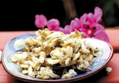 Canh hoa hòe chữa trĩ Canh hoa hòe chữa trĩ
