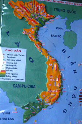 Sa bàn: Nước CHXHCN Việt Nam