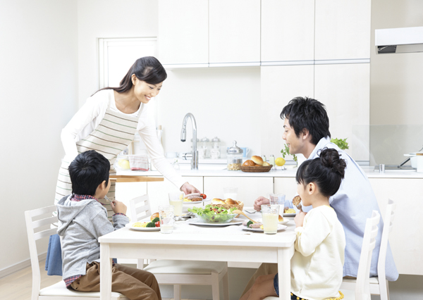 máy Ozone khử độc thực phẩm cho gia đình bữa ăn ngon máy Ozone khử độc thực phẩm cho gia đình bữa ăn ngon