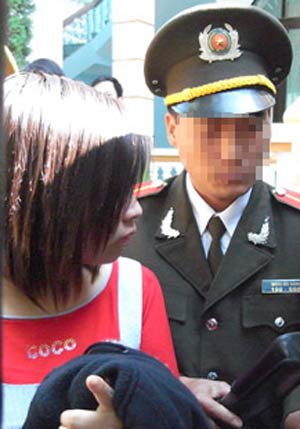 Hiệu trưởng mua dâm nữ sinh nhận 126 tháng tù Hiệu trưởng mua dâm nữ sinh nhận 126 tháng tù