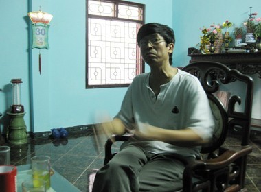 Phút kinh hoàng của tân sinh viên bị đâm nhầm Phút kinh hoàng của tân sinh viên bị đâm nhầm