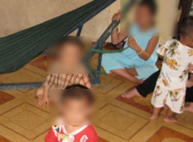 Nghi án hai cháu bé bị xâm hại Nghi án hai cháu bé bị xâm hại
