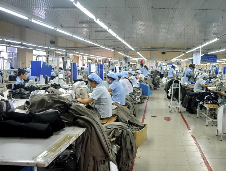Tiết kiệm điện năng : Từ nhận thức đến hành động Tiết kiệm điện năng : Từ nhận thức đến hành động