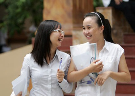 Tuyển sinh 2012: Lệ phí dự thi ĐH 80.000 đồng/thí sinh Tuyển sinh 2012: Lệ phí dự thi ĐH 80.000 đồng/thí sinh
