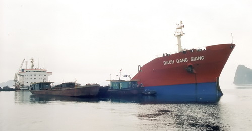 Ngày xử 'Vinashin' thứ 2: Thẩm vấn sai phạm tàu Bạch Đằng Giang Ngày xử 'Vinashin' thứ 2: Thẩm vấn sai phạm tàu Bạch Đằng Giang