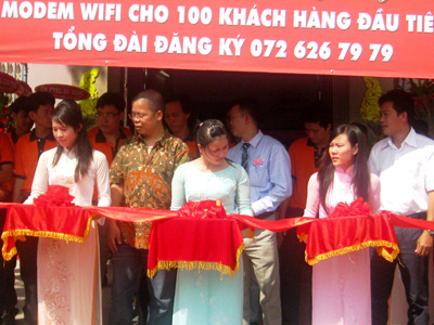 FPT Telecom khai trương chi nhánh Long An FPT Telecom khai trương chi nhánh Long An