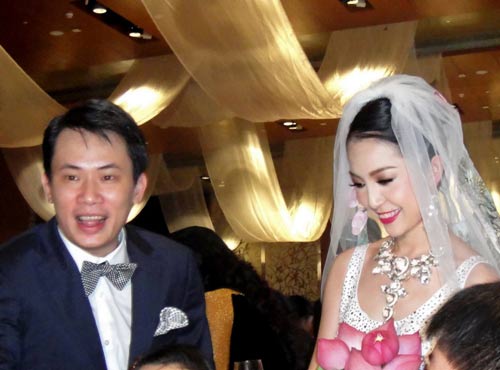 Linh Nga đã có bầu 4 tháng?