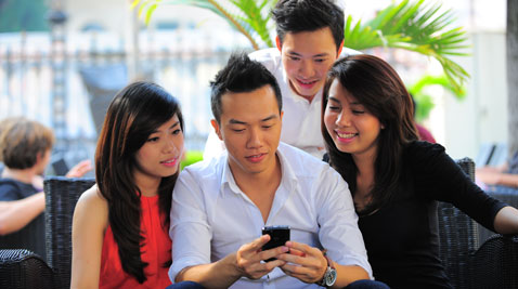 Viettel KM 50% giá trị thẻ nạp từ 11/10-13/10/2012 Viettel KM 50% giá trị thẻ nạp từ 11/10-13/10/2012
