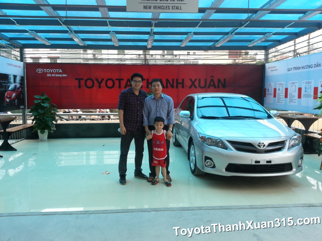 21/4/2013-Giao Toyota Corolla ALTIS 2014 cho khách hàng cá nhân Định Công